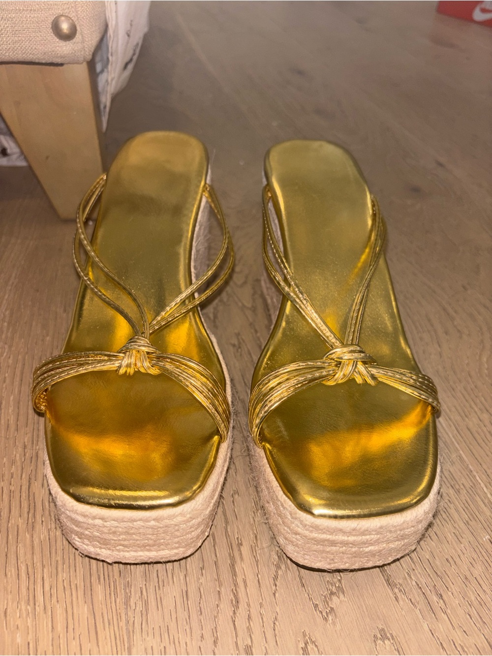 Espadrille Wedge Gold Saldals - Women's - Picture 6 of 6